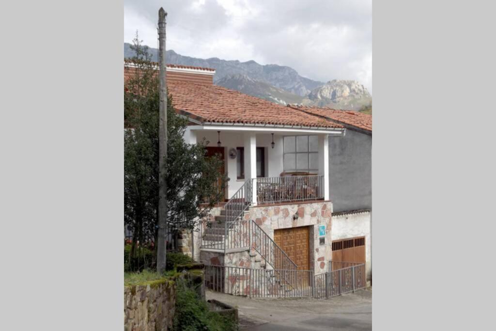 Casa Corcedu Villa Inguanzo Exterior photo